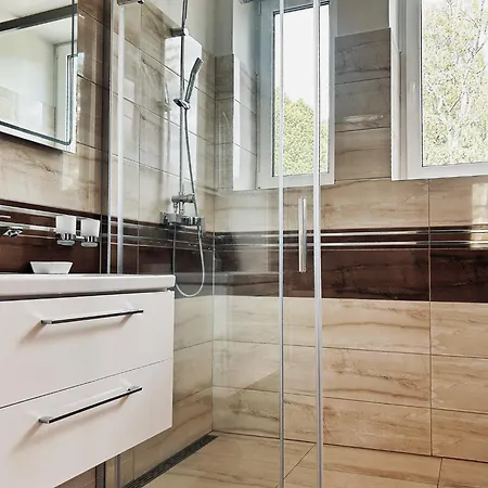 Apartment Strecno V Centre S Vyhladom Na Lomnicky Stit