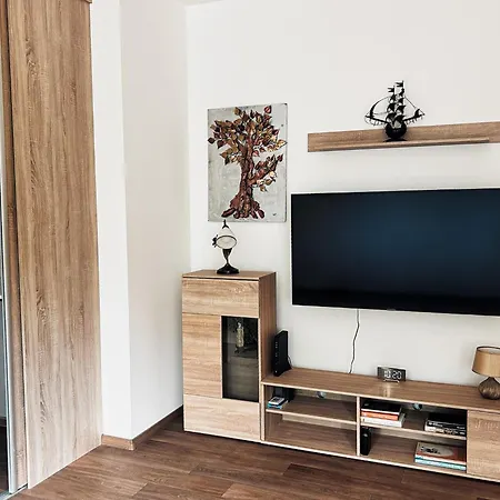 Strecno V Centre S Vyhladom Na Lomnicky Stit Apartment Vysoké Tatry